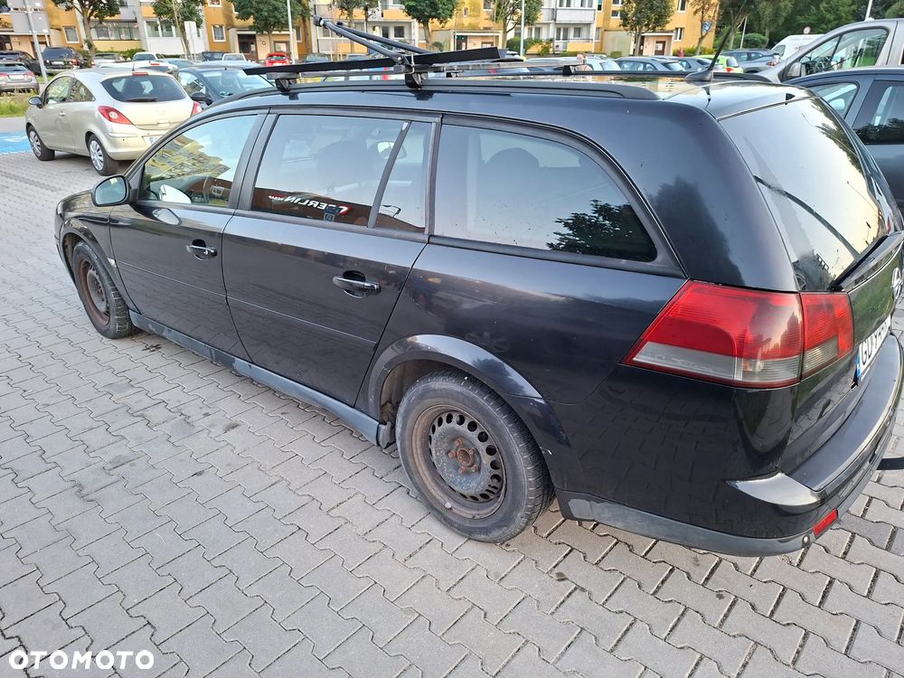 Opel Vectra 1.9 CDTI Essentia - 4