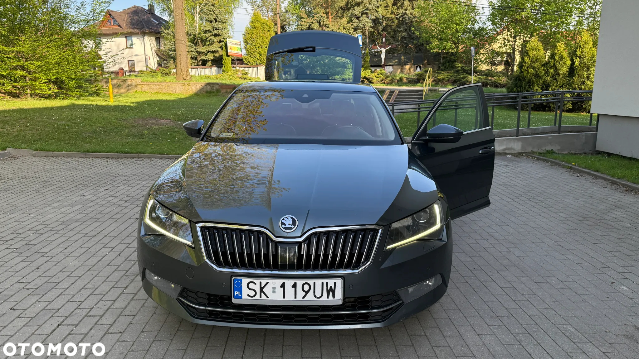 Skoda Superb 2.0 TDI 4x4 L&K DSG - 6