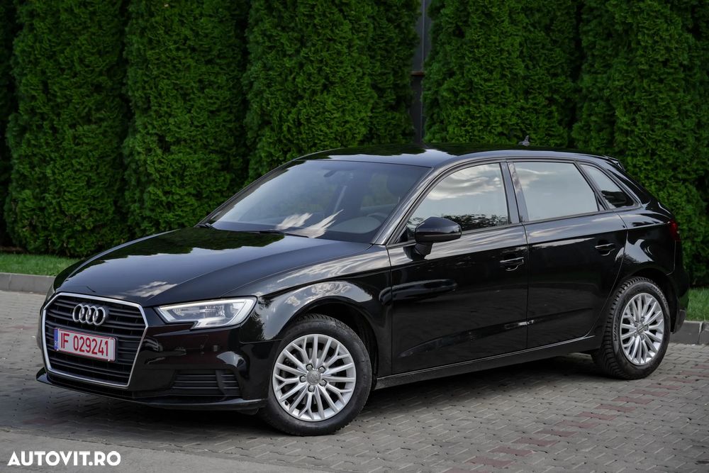 Audi A3 2.0 TDI Stronic Ambiente - 6