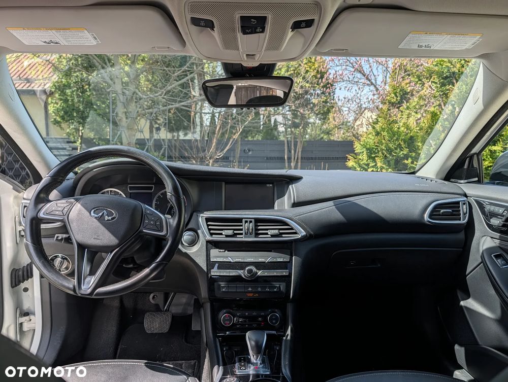 Infiniti QX30 2.0t DCT AWD Premium - 9