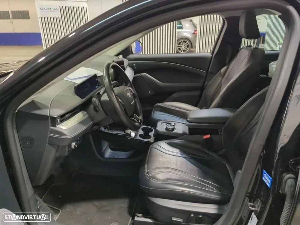 Ford Mustang Mach-E 98.7 kWh Premium - 5