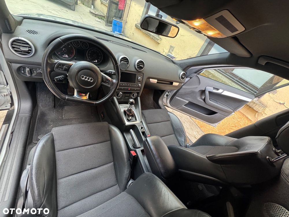 Audi A3 Sportback 2.0 TDI DPF Ambition - 12