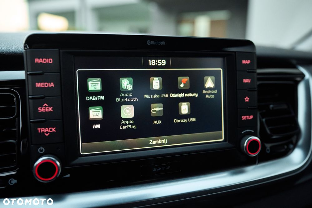 Kia Stonic - 33