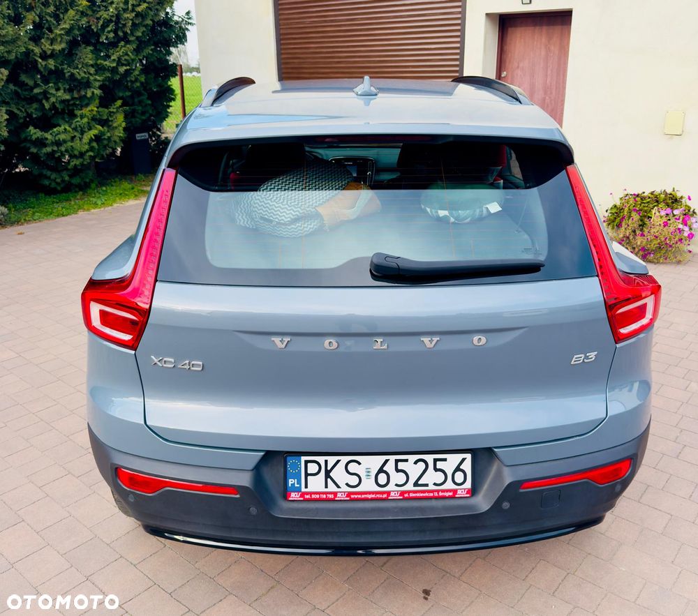 Volvo XC 40 B3 B DKG Plus Dark - 21