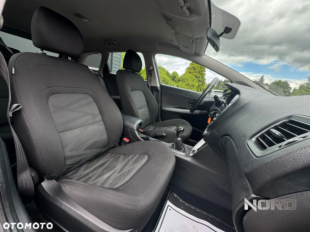 Kia Ceed 1.6 CRDi M - 17