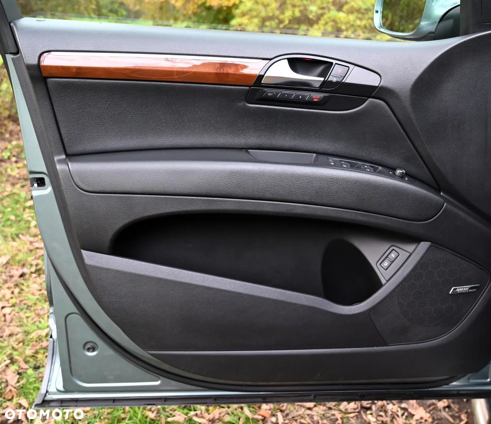 Audi Q7 4.2 FSI Quattro Tiptronic - 26