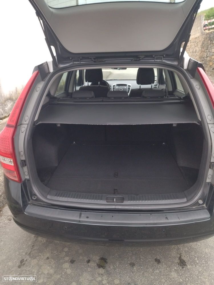 Kia Ceed SW - 25