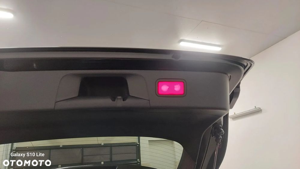 Mercedes-Benz GLC 300 de 4Matic 9G-TRONIC AMG Line Plus - 10