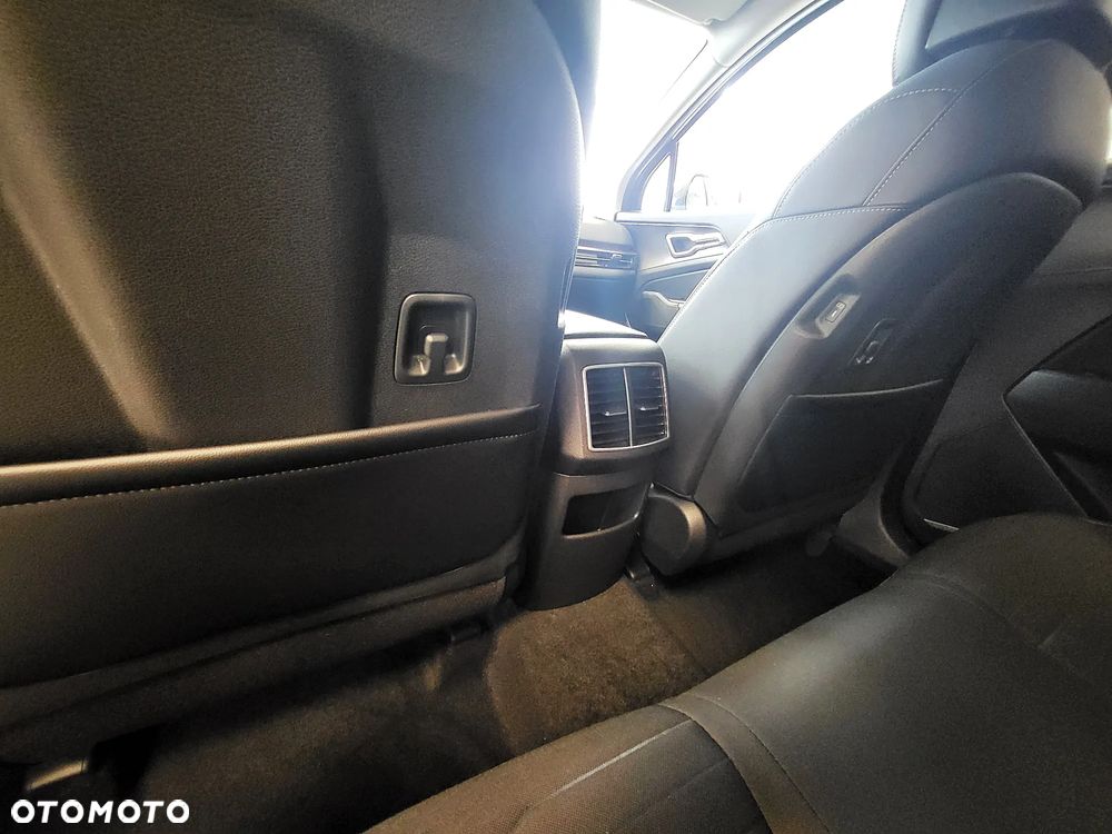 Kia Sportage - 15