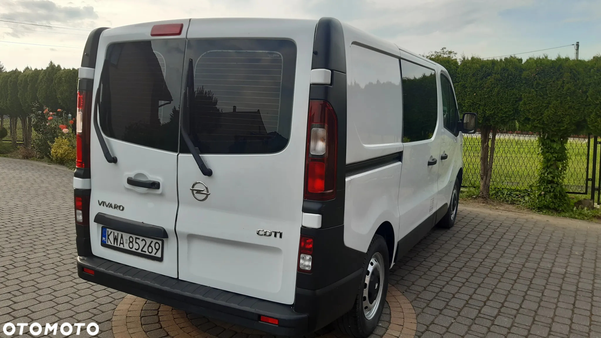 Opel Vivaro - 28