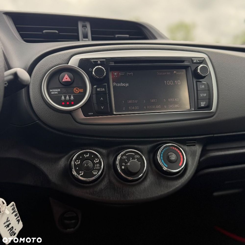 Toyota Yaris 1.33 Selection Platinum - 30