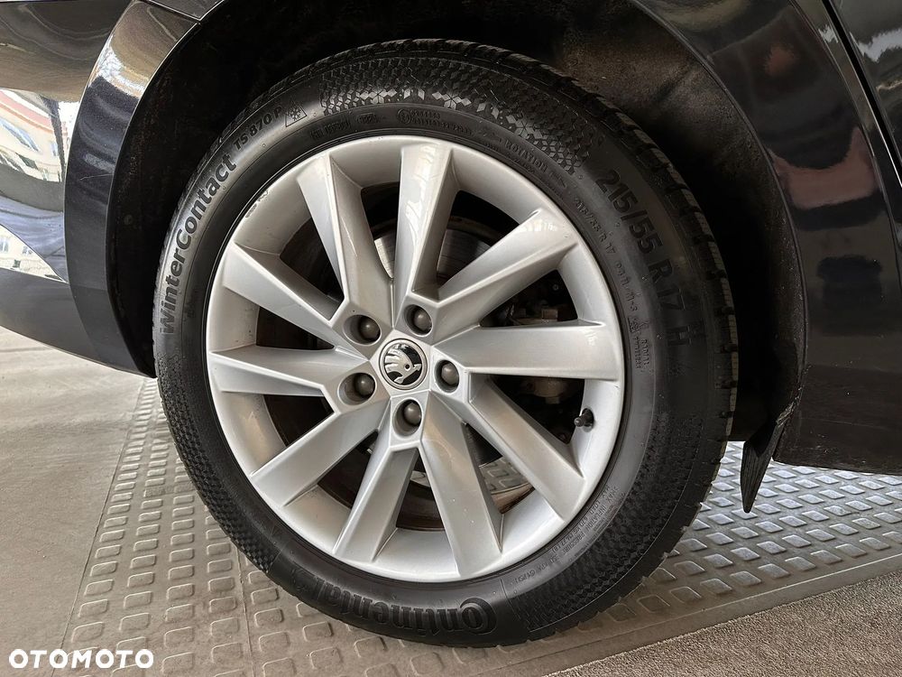 Skoda Superb 2.0 TDI SCR 4x4 Style DSG - 35