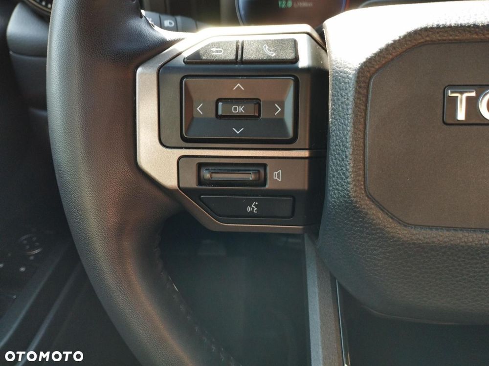 Toyota Land Cruiser - 25