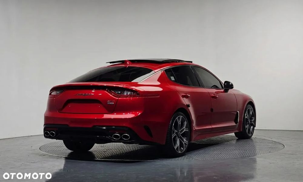 Kia Stinger 3.3 T-GDI V6 GT AWD - 3
