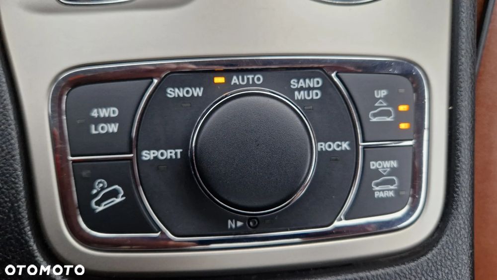 Jeep Grand Cherokee 3.6 V6 Limited - 21