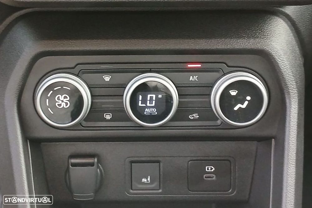 Dacia Sandero - 6