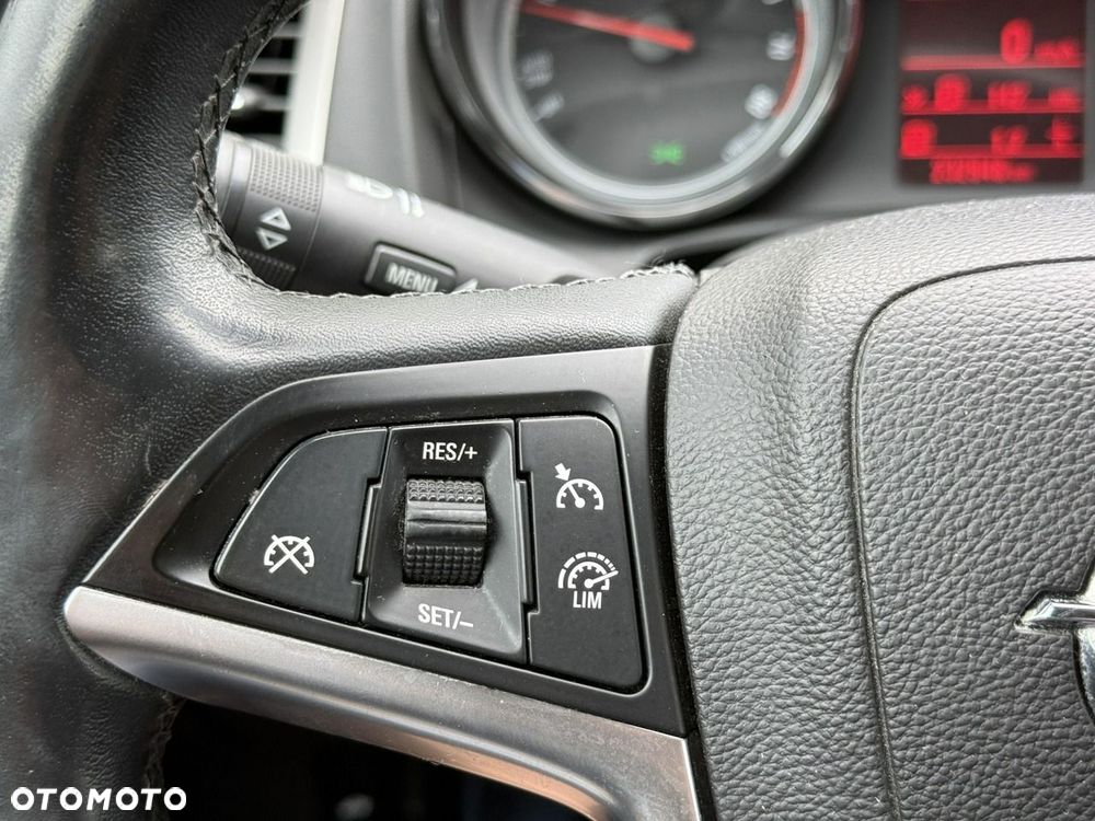 Opel Astra - 21