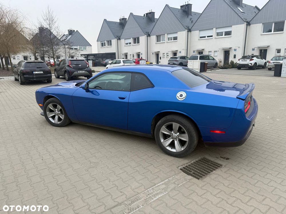 Dodge Challenger Automatik SXT Plus - 8