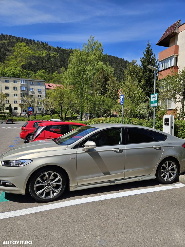 Ford Mondeo 2.0 TDCI PowerShift ST Line High - 9