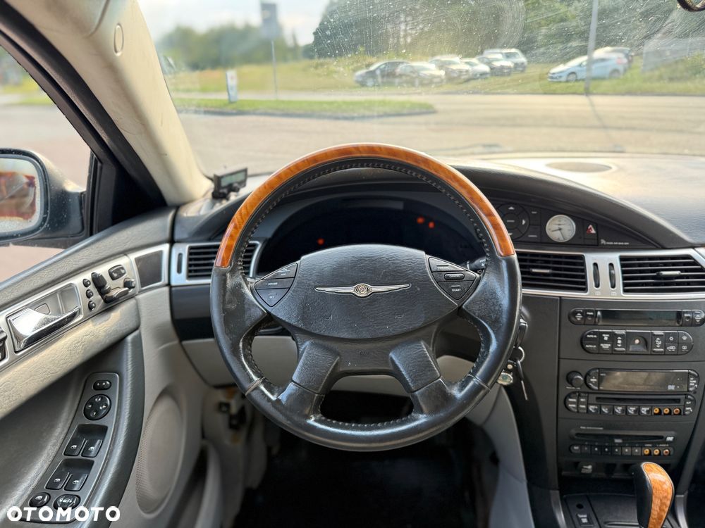 Chrysler Pacifica - 28
