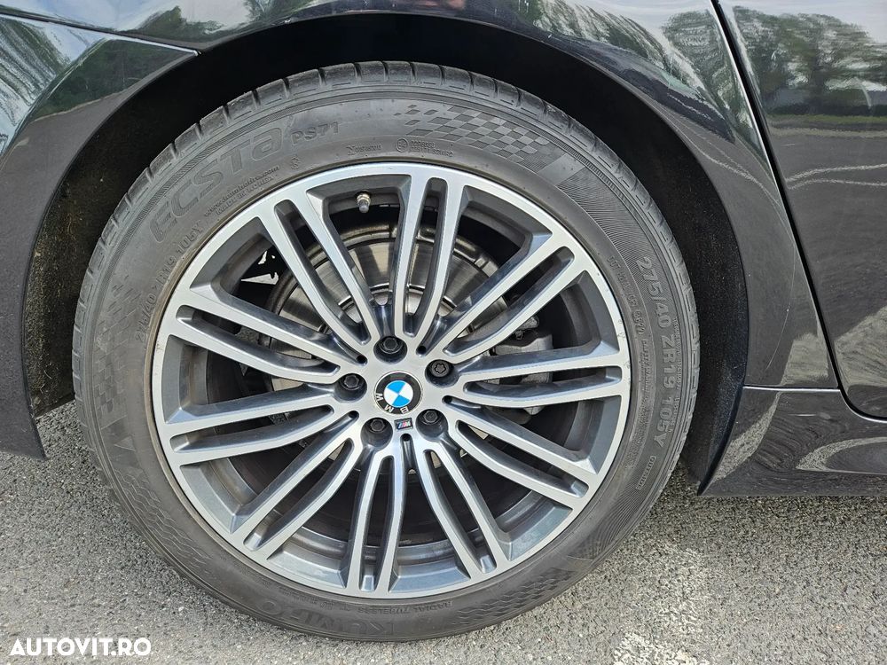 BMW Seria 5 520d Aut. M Sport Edition - 16