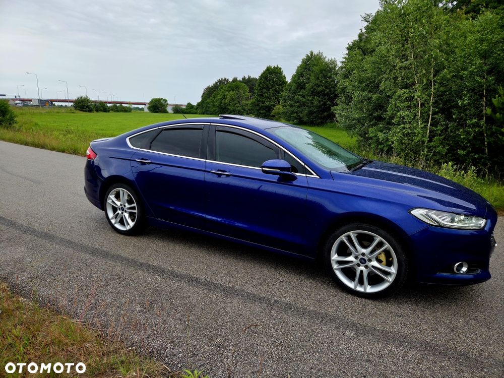 Ford Fusion - 4