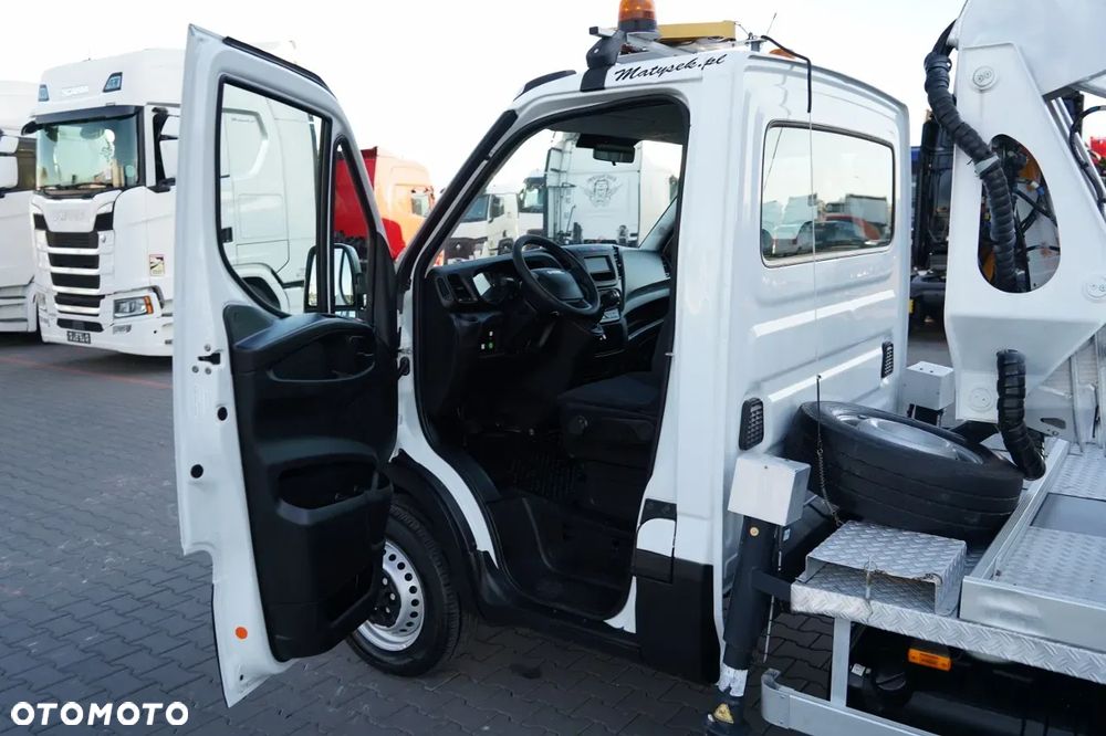 Iveco DAILY 35-120 / ZWYŻKA / PODNOŚNIK KOSZOWY  20 METRÓW / 4 PODPORY / MANUAL / 2017 - 26