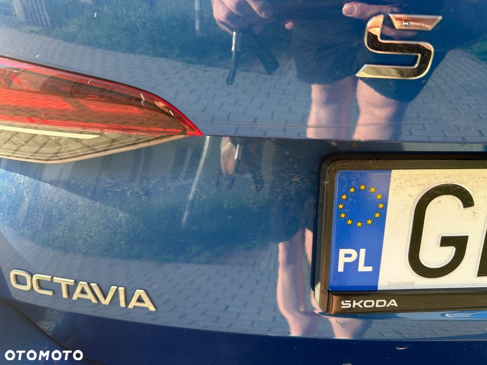 Skoda Octavia 1.5 TSI Selection - 4