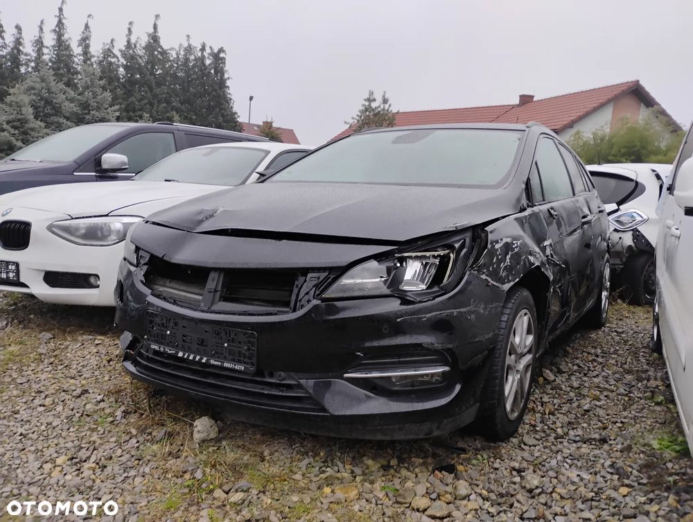 Opel Astra - 2