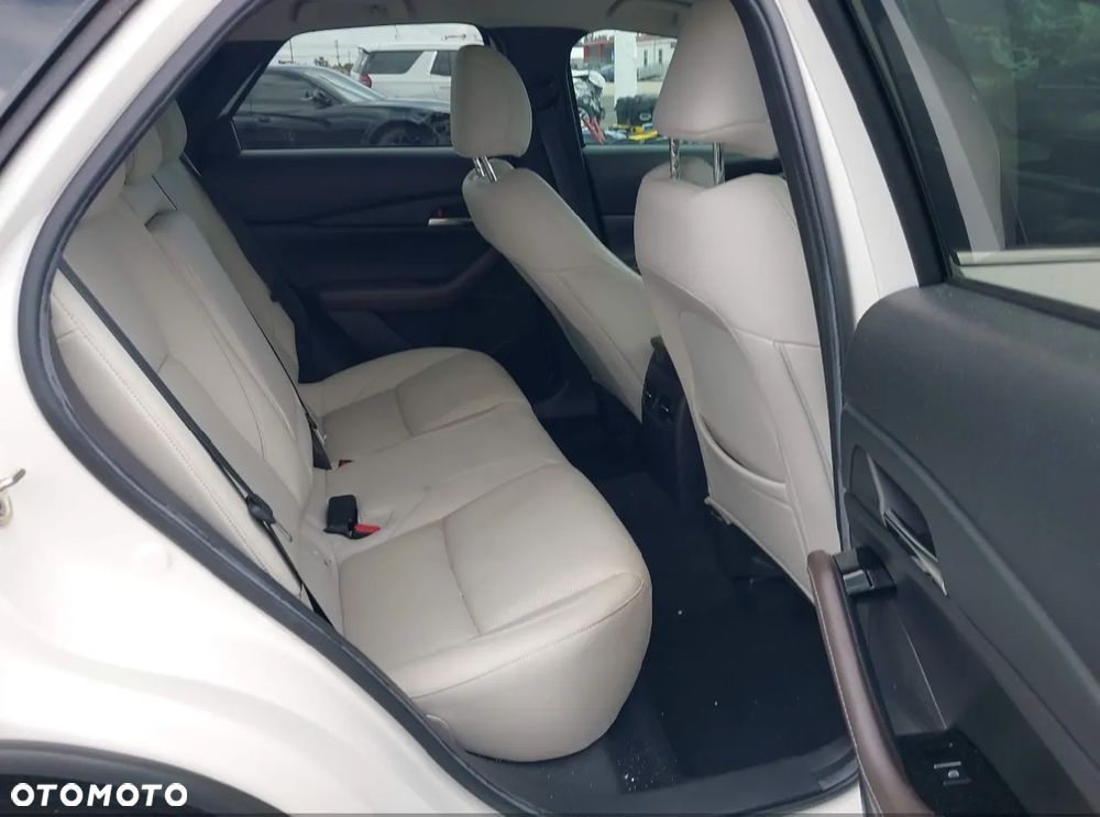 Mazda CX-30 - 14
