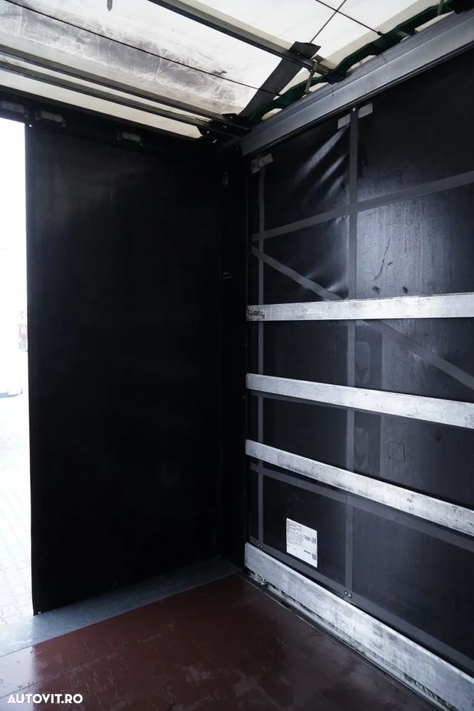 Wielton CORTINĂ / VARIOS / 2x AXE RIDICATIVE / - 20