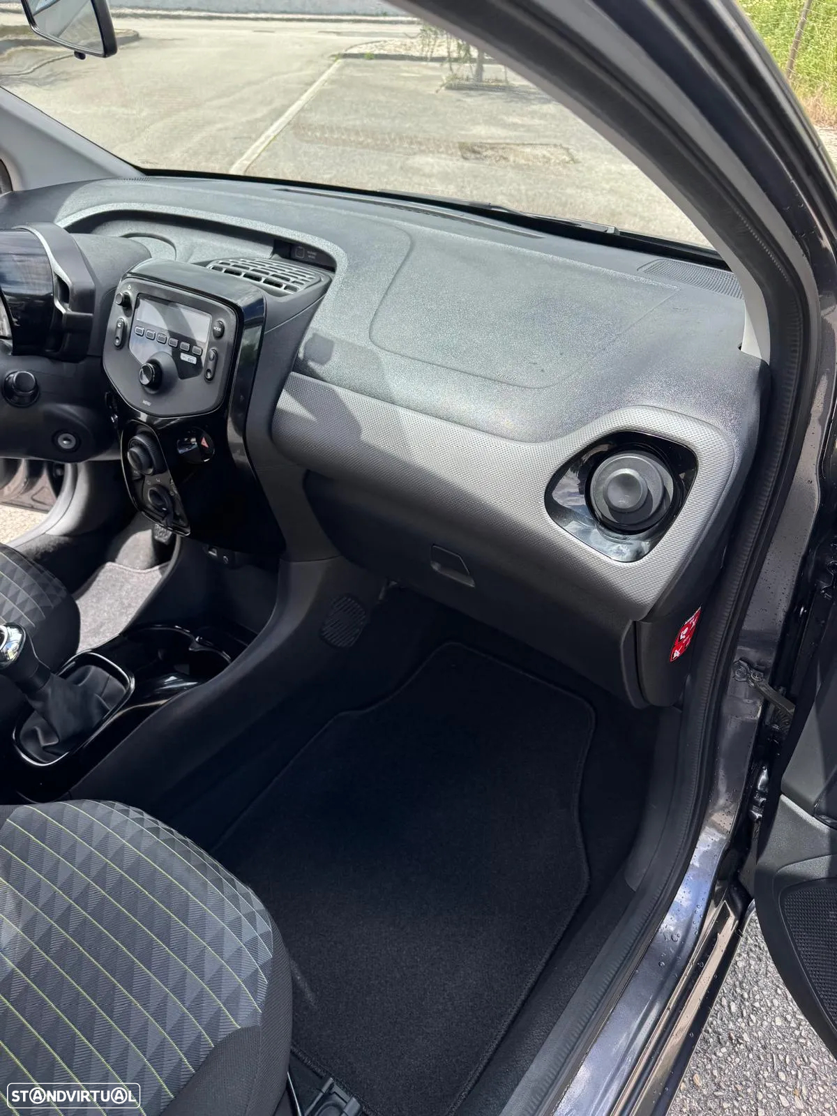 Peugeot 108 1.0 VTi Allure - 22