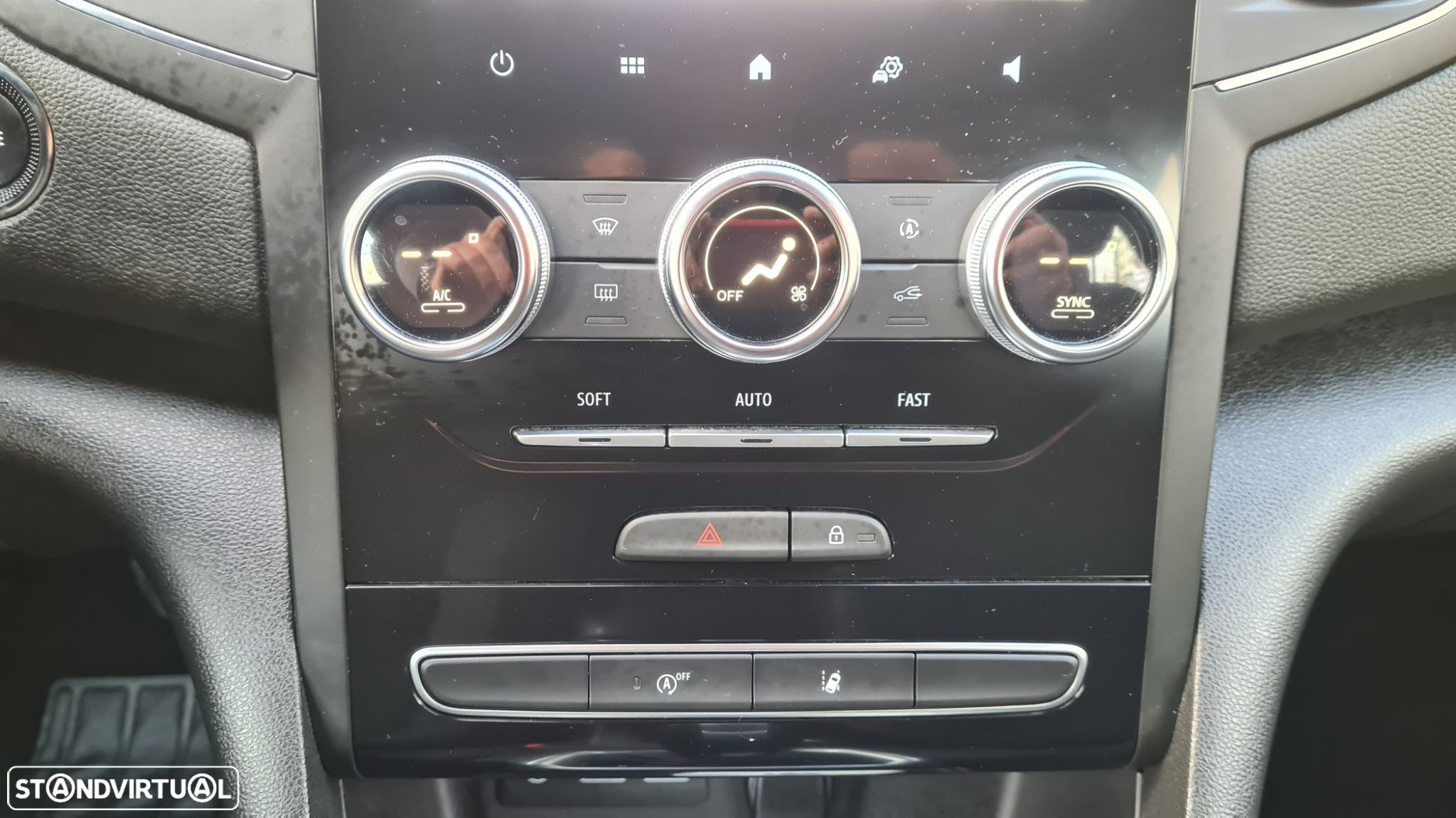 Renault Mégane 1.5 Blue dCi Intens EDC - 29