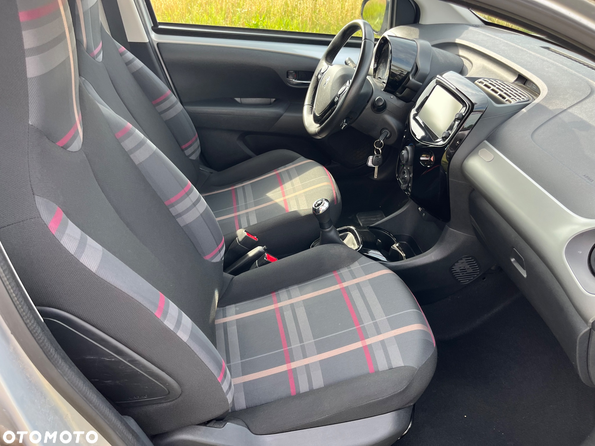 Peugeot 108 - 16