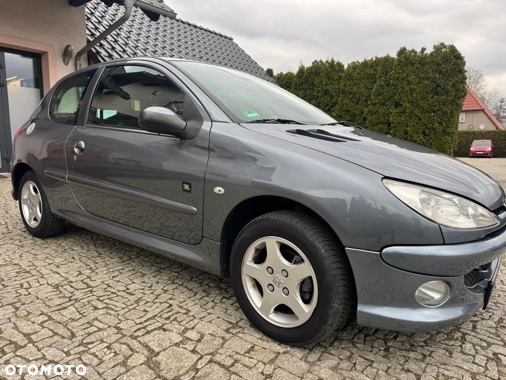 Peugeot 206 75 JBL - 10