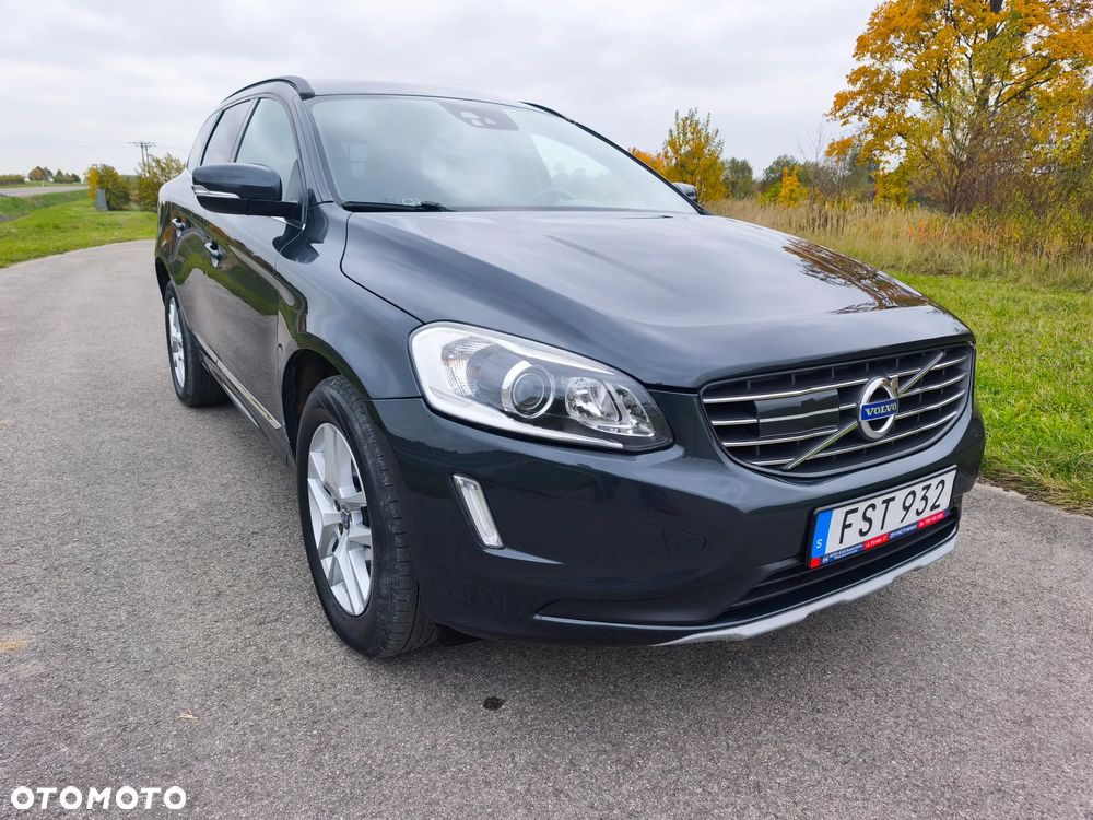 Volvo Xc60 2017 photo 2