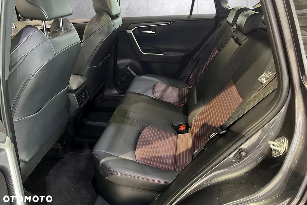 Toyota RAV4 Style - 16