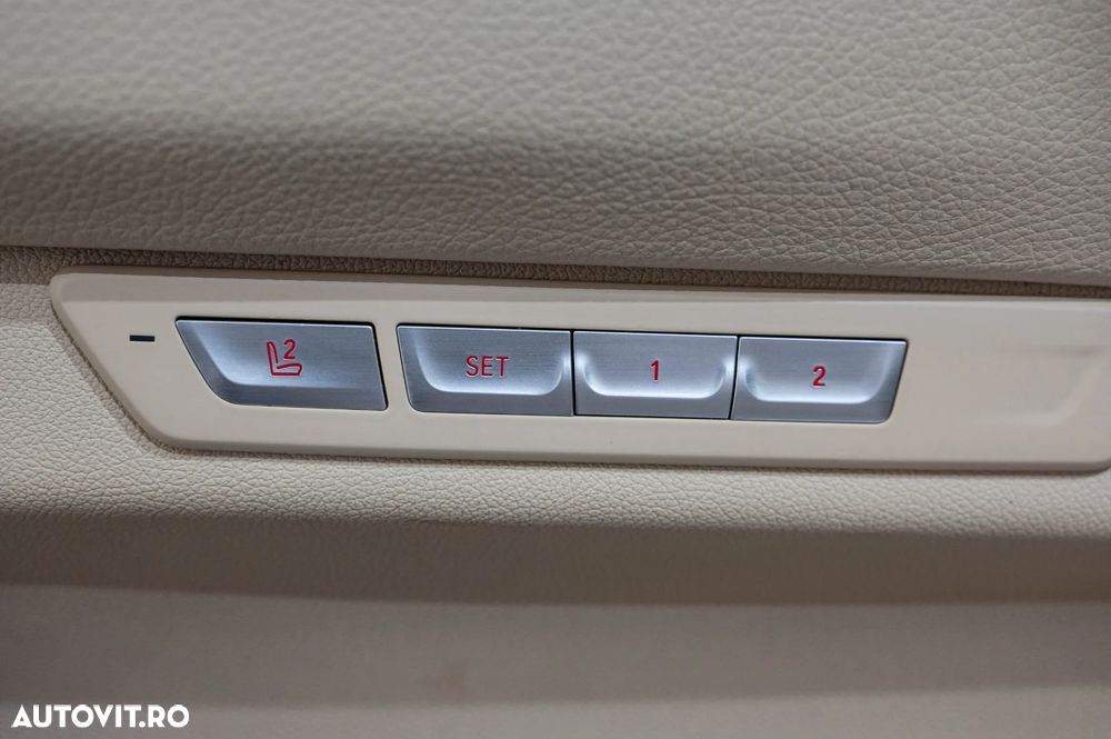 BMW Seria 7 730Ld - 28