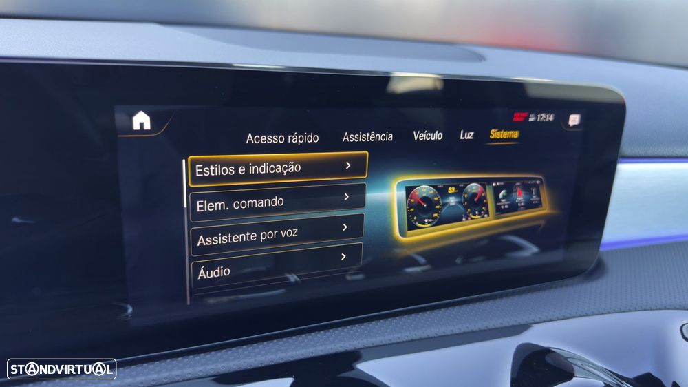 Mercedes-Benz A 250 Limousine e 8G-DCT AMG Line - 29