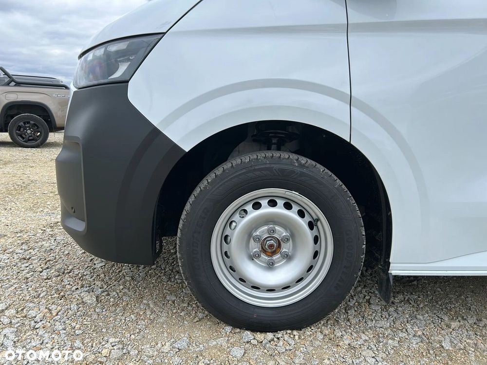 Volkswagen Transporter Furgon 2.0 TDI 150 KM manual - 31