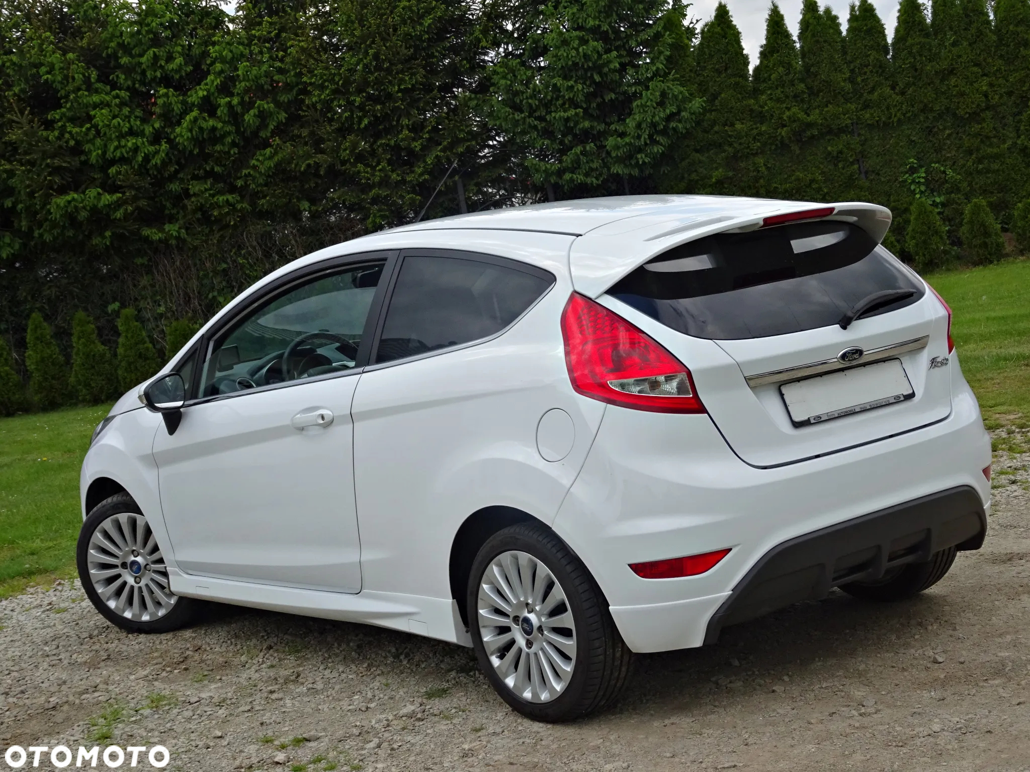 Ford Fiesta - 16