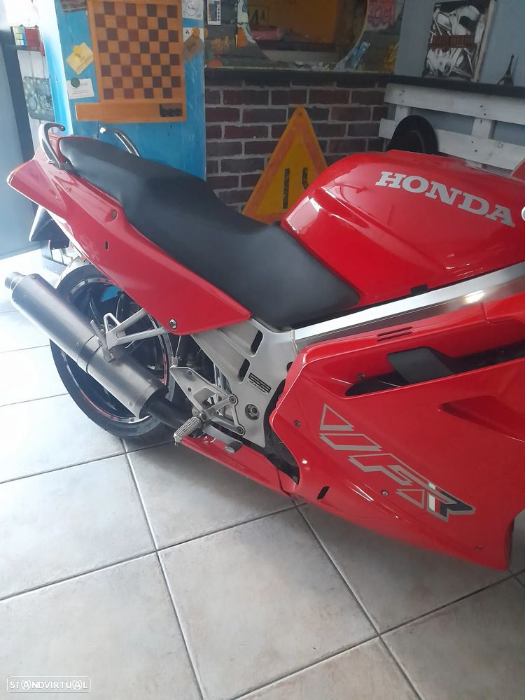 Honda VFR Classica nacional - 6