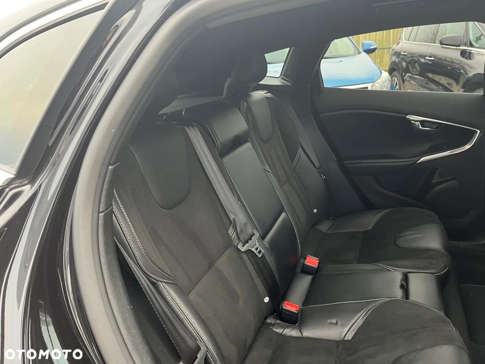 Volvo V40 - 31
