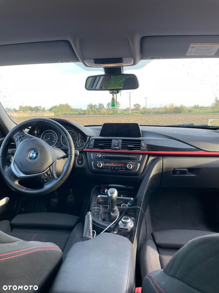 BMW Seria 3 318d Blue Performance Sport Line - 6