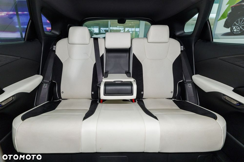 Lexus RX - 23