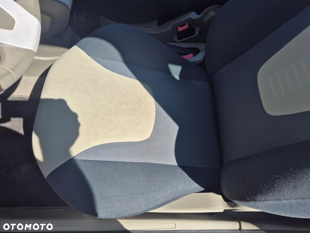 Ford KA Style - 15