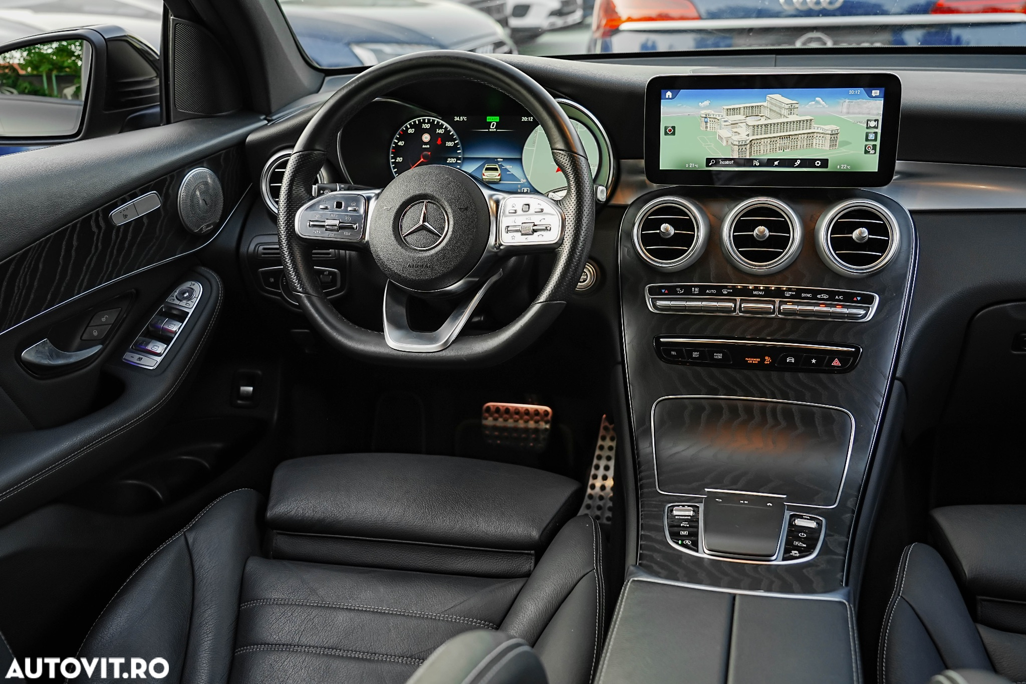 Mercedes-Benz GLC 200 4Matic 9G-TRONIC AMG Line - 7