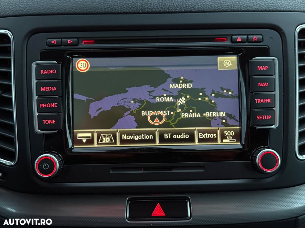 Volkswagen Sharan - 24