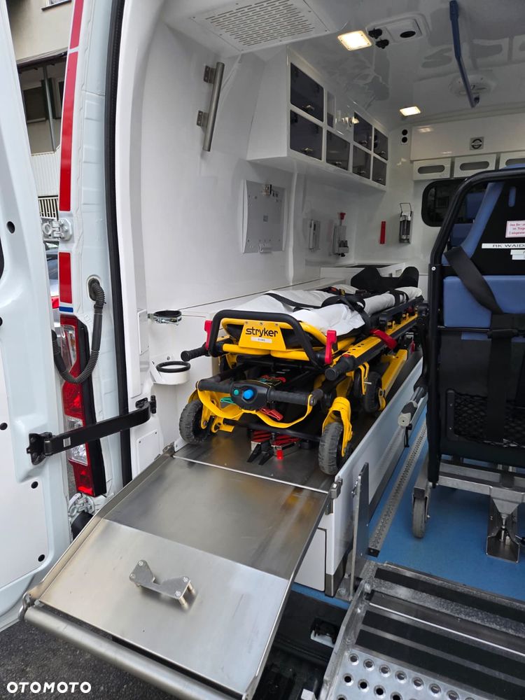 Renault Master Gwarancja Ambulans karetka - 13