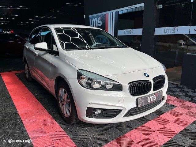 BMW 216 Active Tourer d - 1